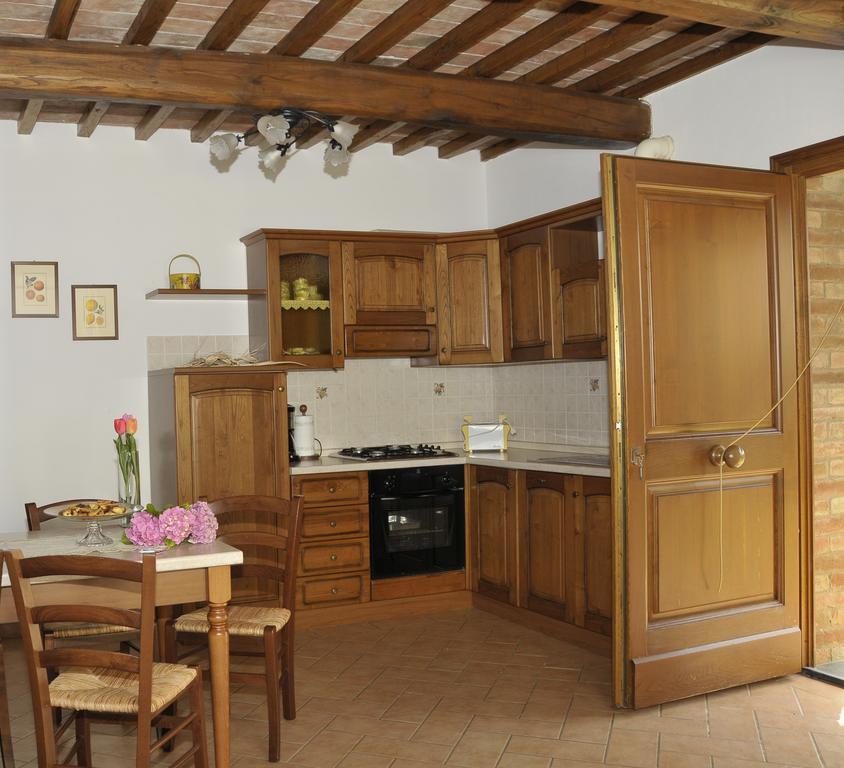 Agriturismo Renai E Monte II غامباسي تيرمي المظهر الخارجي الصورة
