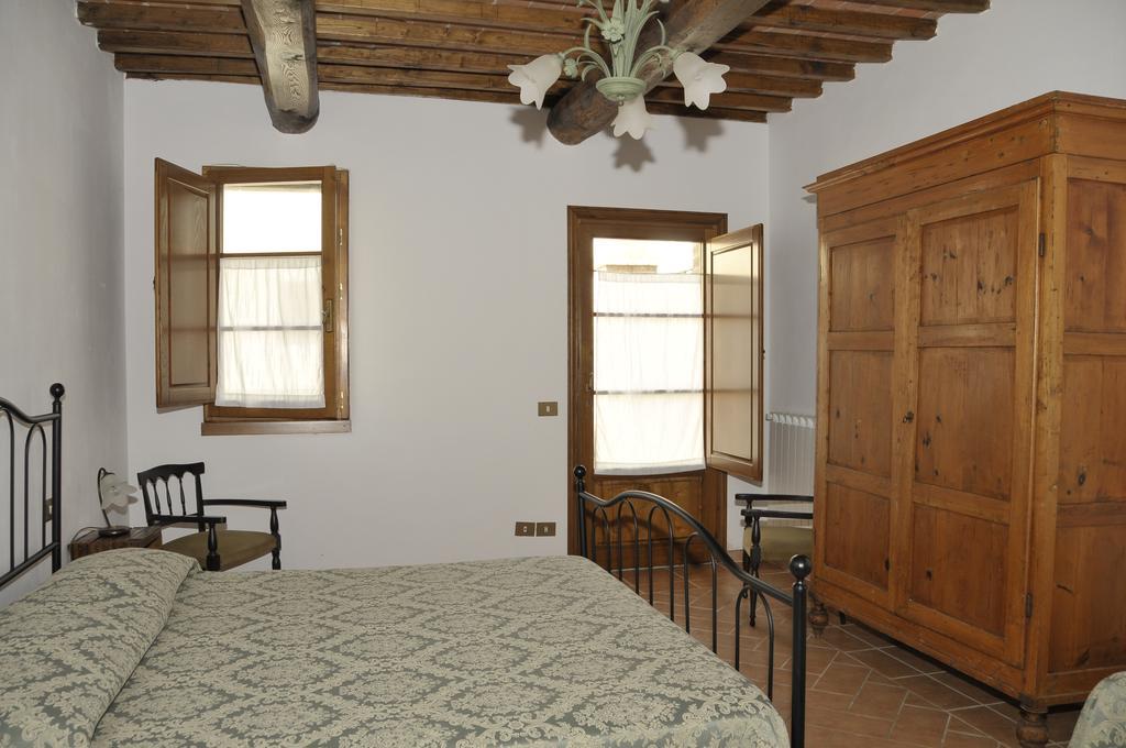 Agriturismo Renai E Monte II غامباسي تيرمي المظهر الخارجي الصورة