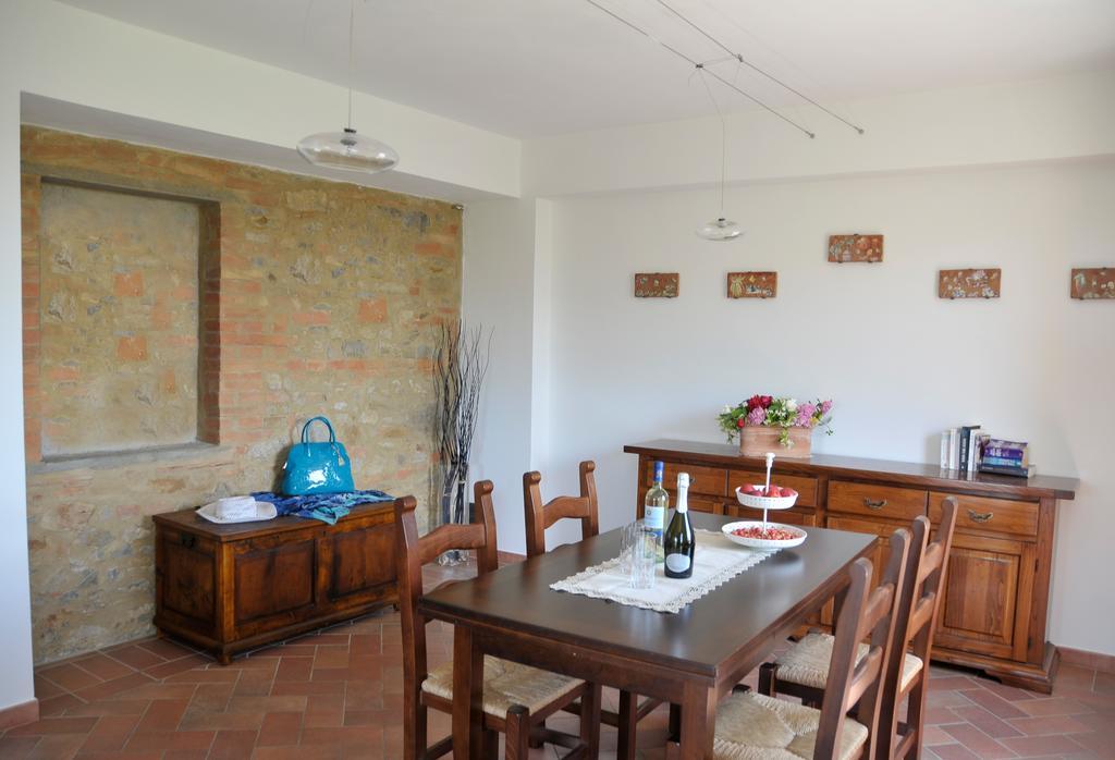Agriturismo Renai E Monte II غامباسي تيرمي المظهر الخارجي الصورة